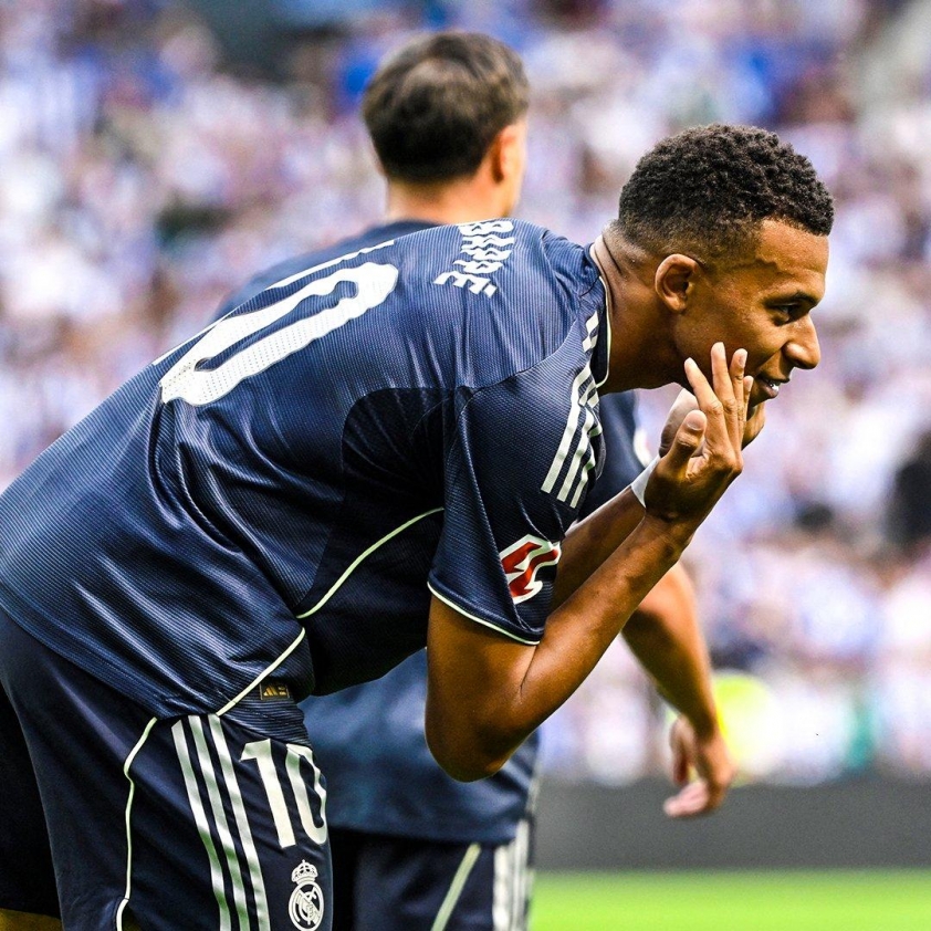 Mbappe đang là cầu thủ đáng xem nhất của Real vào lúc này - Ảnh: @brfootball