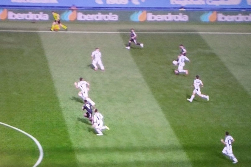   Bàn thắng của Mbappe bị từ chối vì lỗi việt vị (Ảnh: X).  