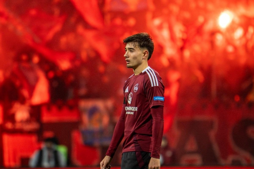 Jens Castrop đã có kinh nghiệm thi đấu đỉnh cao tại Bundesliga (Ảnh: DO IT NOW FOOTBALL).