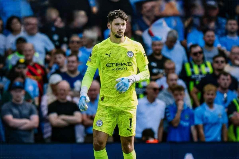 Nếu không có James Trafford, Man City thậm chí sẽ còn bị thủng lưới nhiều hơn trước Brighton (Ảnh: Manchester City).