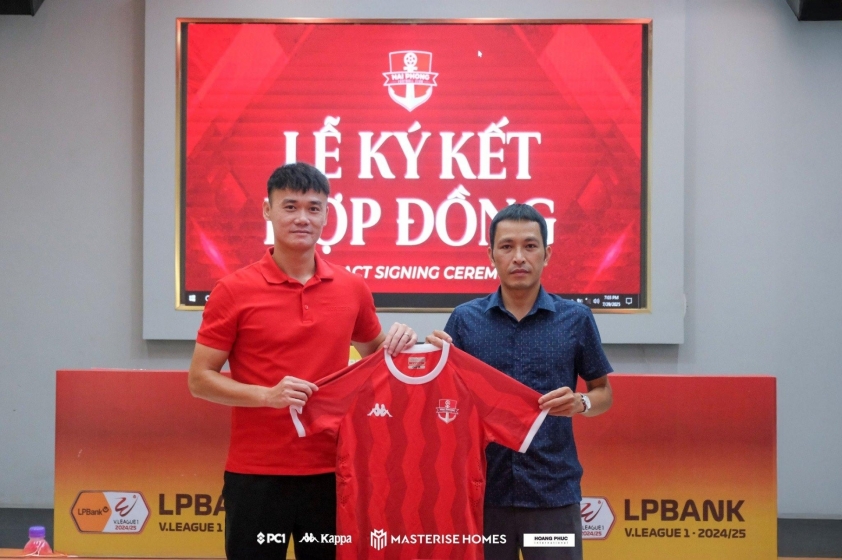 Tiền đạo từng 'gây sốt' ở Lào chính thức có bến đỗ mới tại V-league 675359