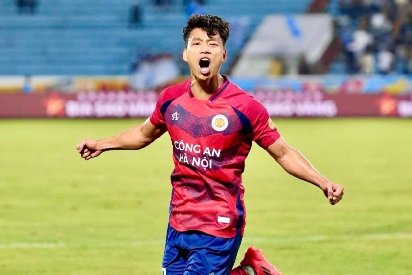 Văn Thanh bất ngờ chia tay CAHN  671771