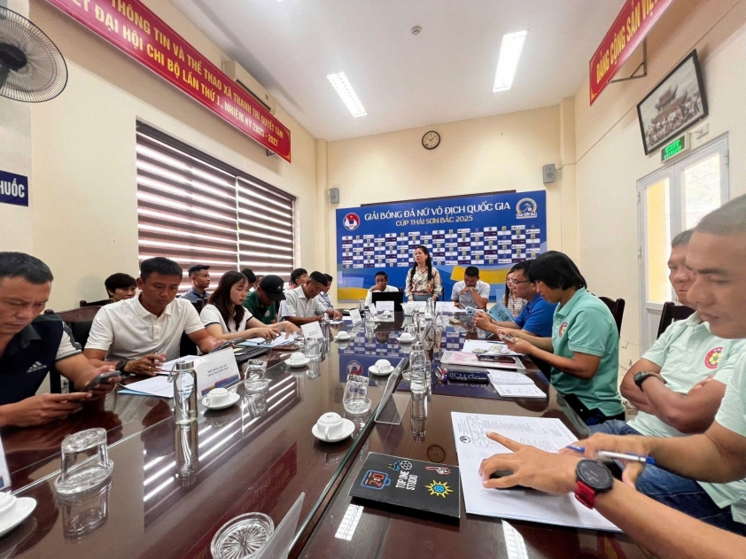 Họp báo kỹ thuật giải bóng đá nữ VĐQG 696932