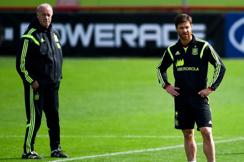 Vicente del Bosque tin rằng Xabi Alonso sẽ thành công tại Real Madrid (Ảnh: David Ramos)