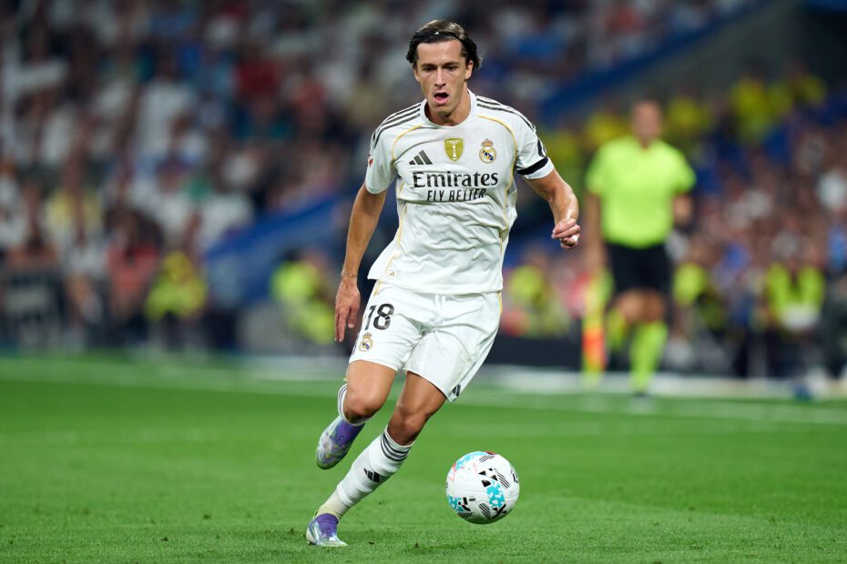 alvara-carreras-co-tran-ra-mat-bernabeu-cuc-ky-an-tuong