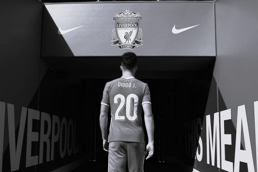 Liverpool cũng đã treo vĩnh viễn số áo 20 của Diogo Jota (Ảnh: SkySport)