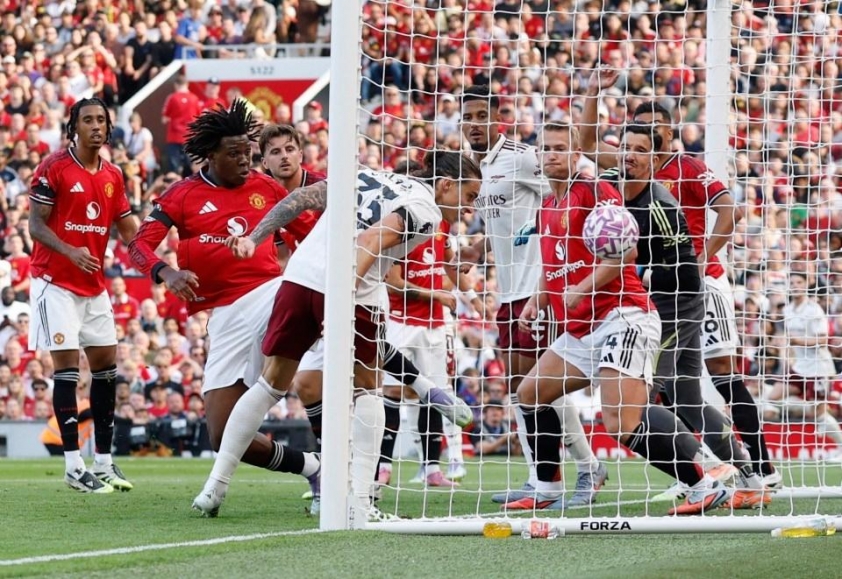 arsenal-tiep-da-thang-hoa
