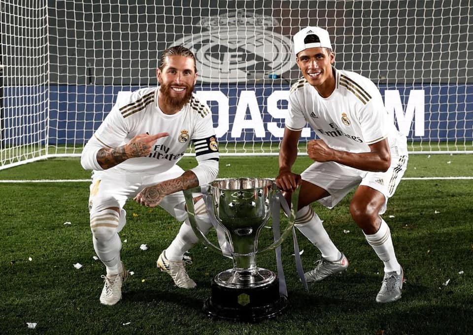 ramos-varane-trong-mau-ao-real-madrid