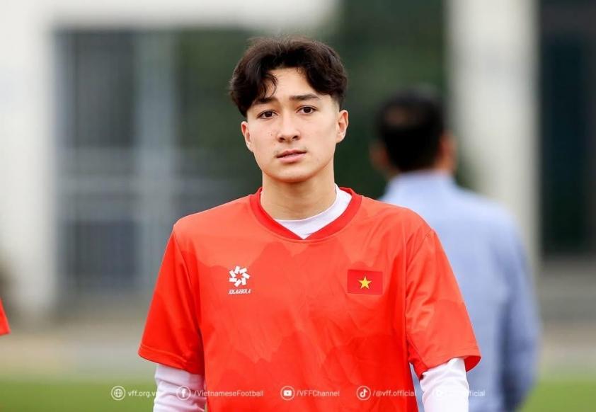 viet-kieu-mai-cong-thanh-len-tuyen-u17-viet-nam