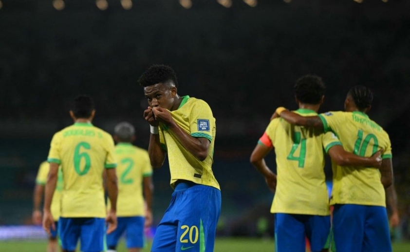 Brazil phải nhận bàn thua đầu tiên dưới thời Ancelotti