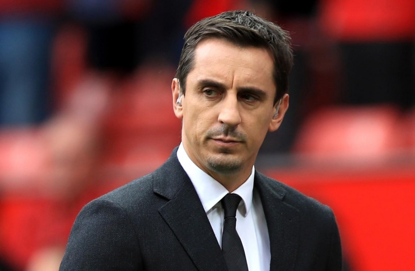 Gary Neville cho rằng  Man United vẫn thiếu một sự lựa chọn chất lượng ở khu trung tuyến.