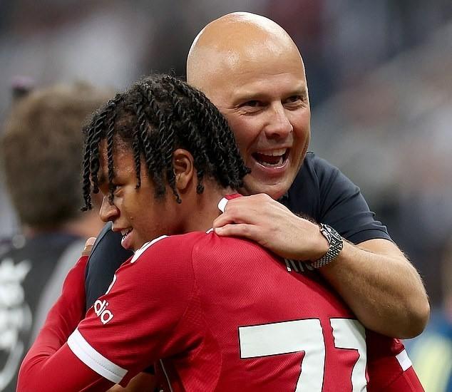 Rio Ngumoha, 17 tuổi, người ghi bàn thắng quyết định vào lưới Newcastle đã được đưa vào danh sách. (Ảnh: EPA)