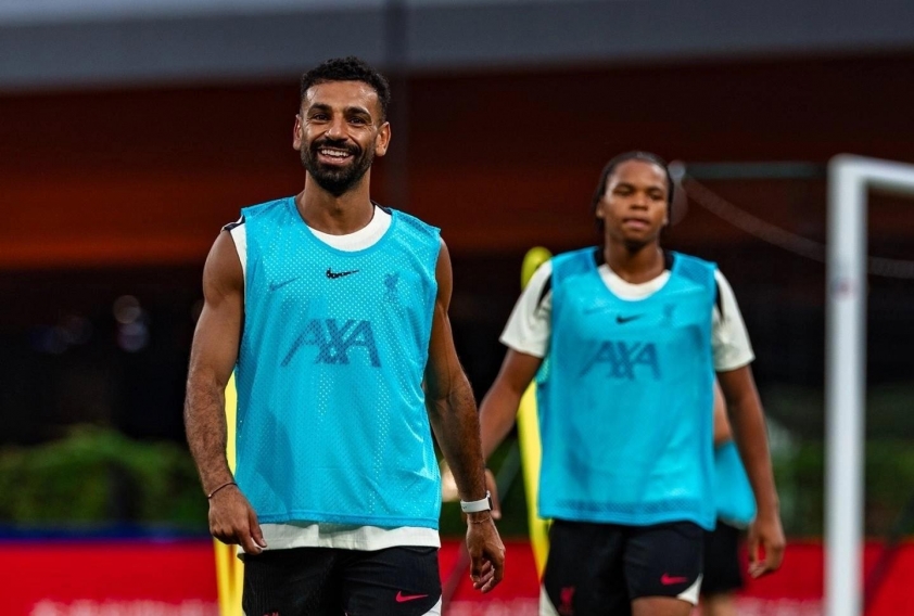 Mohamed Salah dành lời khen và lời khuyên đặc biệt cho Rio Ngumoha. (Ảnh: Imago)