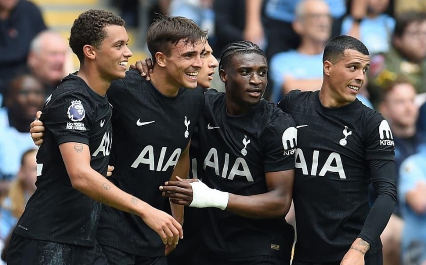 Tottenham khởi đầu mùa giải tốt đẹp với chiến thắng 2-0 trước Manchester City