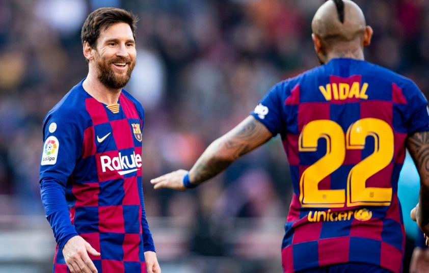 Hat-trick đầu tiên của Messi: Lần đầu 'đẹp như mơ' 543517