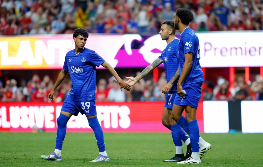 Trực tiếp MU 2-2 Everton: Về vạch xuất phát 677564