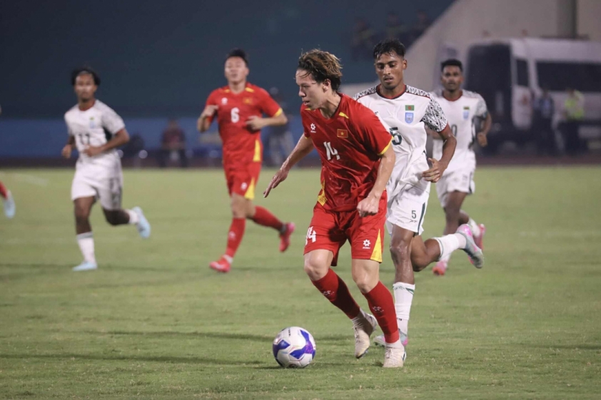 CĐV Bangladesh đồng loạt phản ứng khi thua U23 Việt Nam 697225
