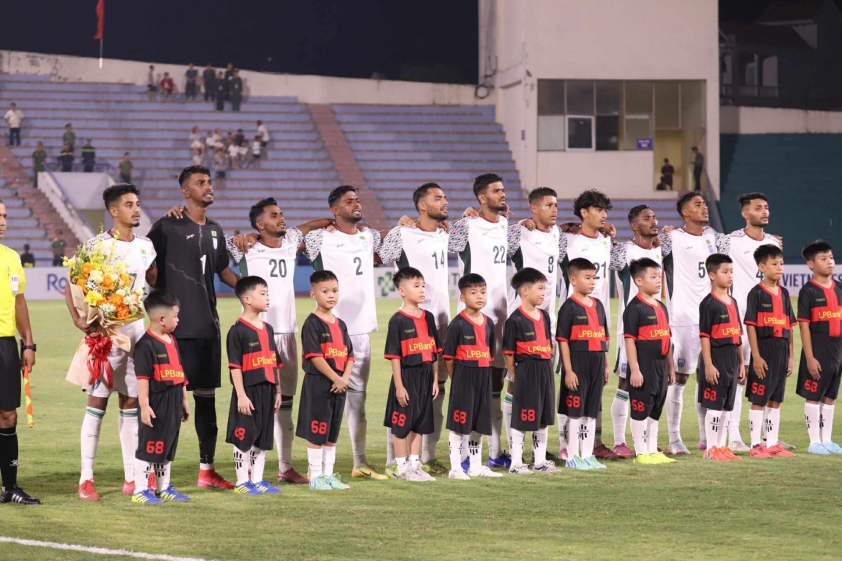 CĐV Bangladesh đồng loạt phản ứng khi thua U23 Việt Nam 697226