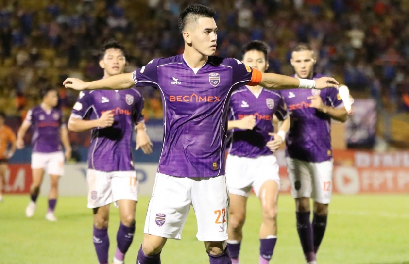 Tiến Linh xuất sắc giành Vua phá lưới V-League 2024/25-653950