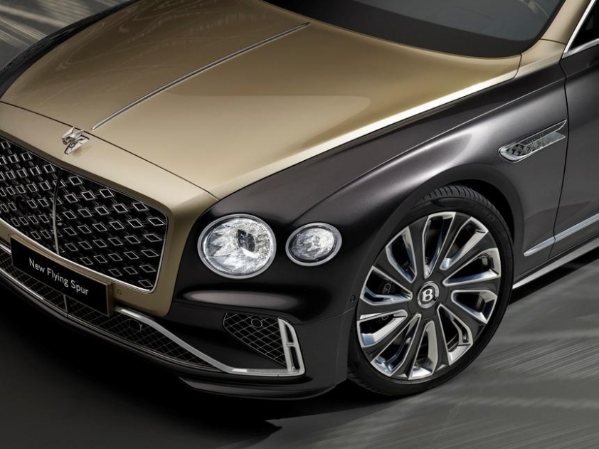 Bentley nhận đặt cọc 2 dòng xe siêu sang sử dụng động cơ hybrid mới, giá từ 20,1 tỷ đồng 545212