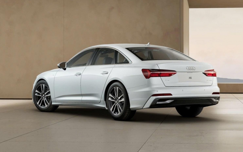 audi-a6-2024-10-1730072602342-17