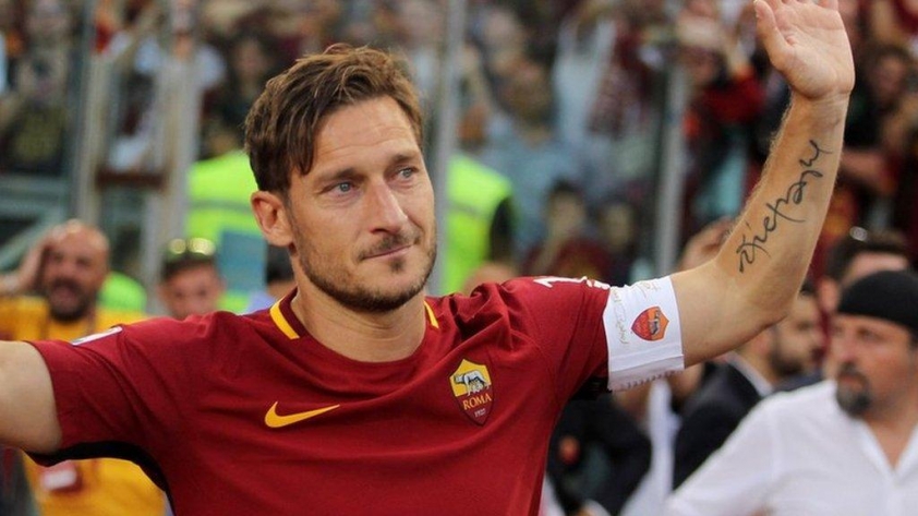 Francesco Totti cân nhắc tái xuất Serie A ở tuổi 48 545805