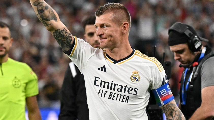 Toni Kroos mở cánh cửa tái xuất Real Madrid 557355