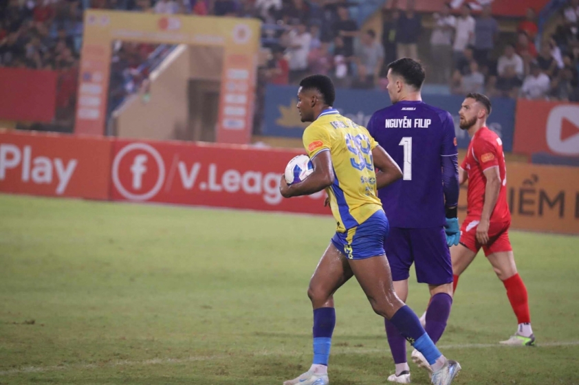 Trực tiếp CAHN 4-1 Hà Nội: Bàn thắng danh dự 693934
