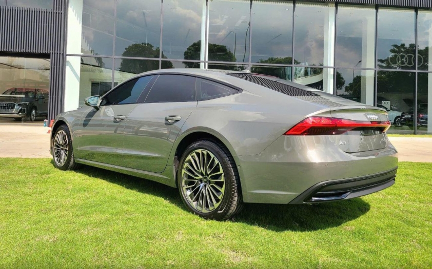 Audi A7 Sportback 2024 chính thức ra mắt tại Việt Nam với giá tham khảo 2,99 tỷ đồng 546007