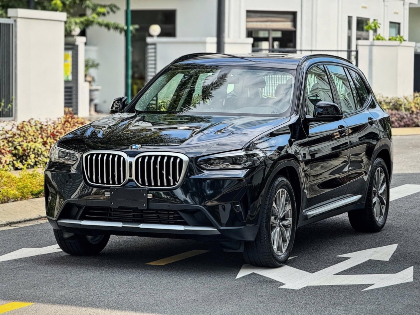 Bất ngờ với mức giá rao bán của BMW X3 2023 vừa chạy hơn 2.000 km 548589