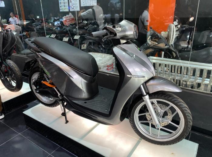 Dat Bike chính thức ra mắt bộ ba xe máy điện Quantum S-Series, phạm vi hoạt động mới là điều đáng chú ý 547933