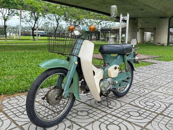Kỷ vật cố nhạc sĩ Trịnh Công Sơn - chiếc Honda Cub 1979 thuộc về chủ nhân mới 564883