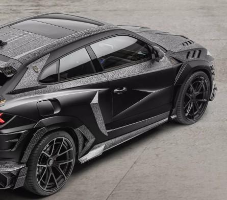 Lamborghini Urus xuất hiện khác lạ qua bàn tay của Mansory 541526