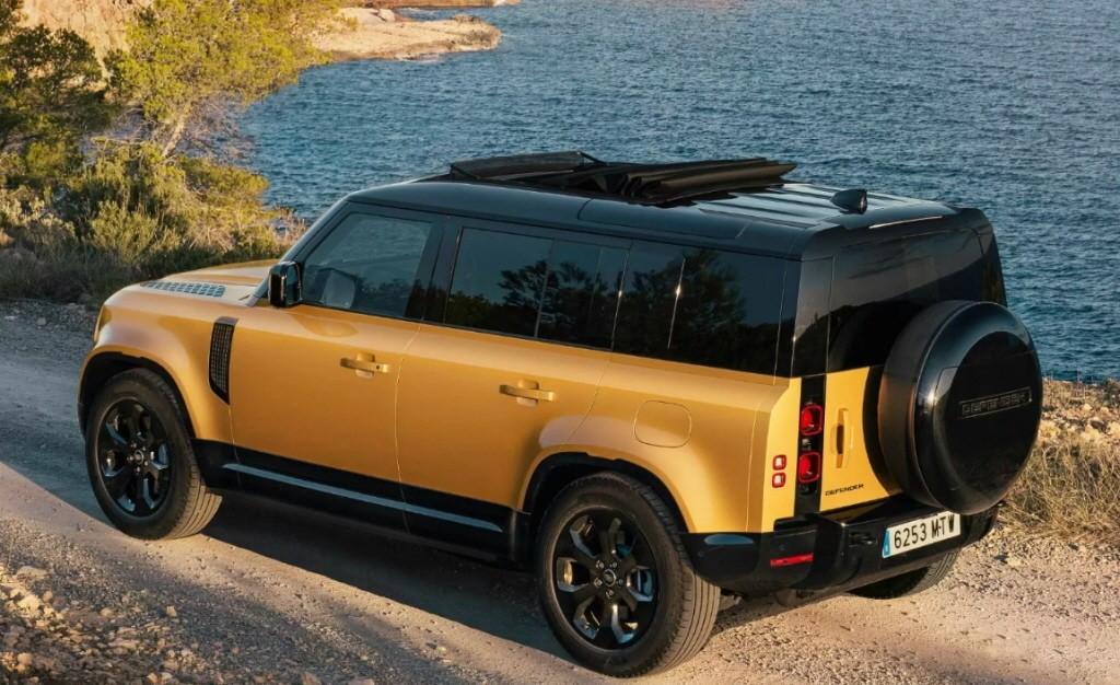 Land Rover Defender Eivissa Edition - Siêu phẩm hàng hiếm với số lượng vỏn vện 6 chiếc trên toàn cầu 533321