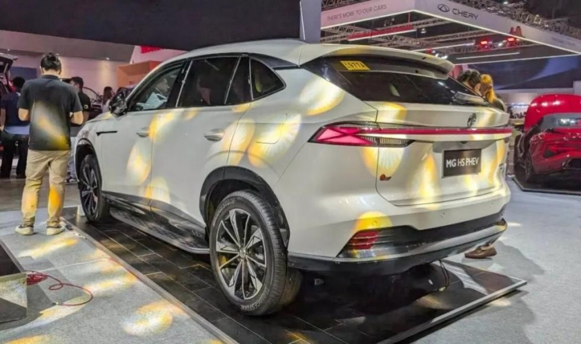 MG HS 2025 PHEV ra mắt Philippines, chạy hơn 1.000km không cần nạp nhiên liệu 549222