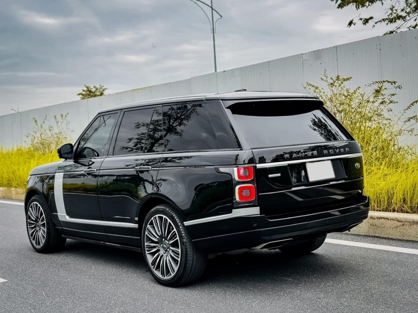 Range Rover Autobiography 2014 bất ngờ rao bán chỉ hơn 2 tỷ đồng sau 10 năm lăn bánh  549699