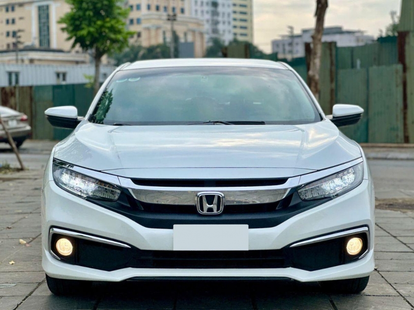 Lăn bánh 4 năm, Honda Civic 2020 được rao bán với giá bao nhiêu? 543121