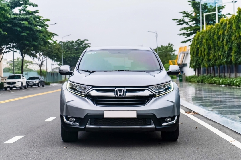 Lăn bánh 5 năm, Honda CR-V 2019 bất ngờ lên sàn xe cũ với giá hấp dẫn 549627