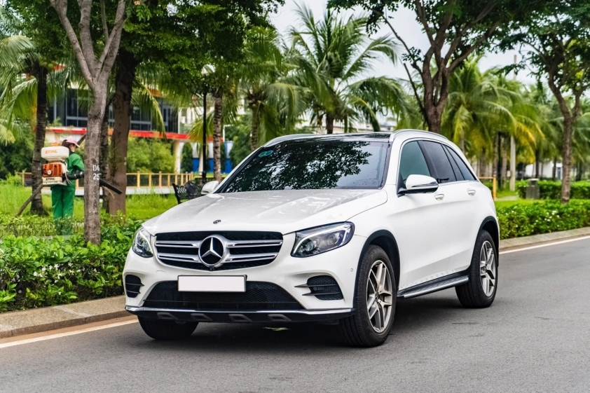 Lăn bánh 5 năm, Mercedes-Benz GLC 300 2019 lên sàn xe cũ với giá bất ngờ 546863