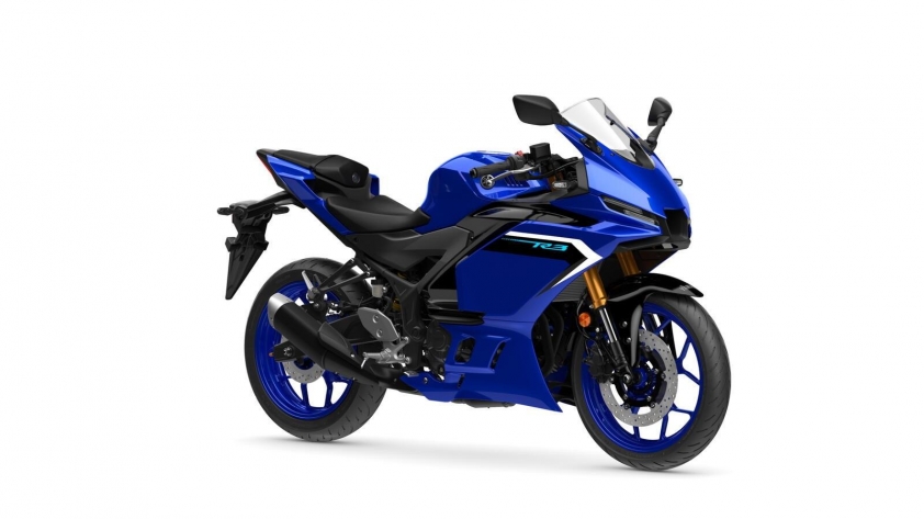 2025-yamaha-r3-is-now-the-coolest-way-for-young-riders-into-the-world-of-supersports_1