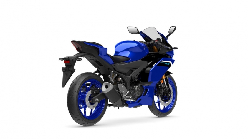 2025-yamaha-r3-is-now-the-coolest-way-for-young-riders-into-the-world-of-supersports_10