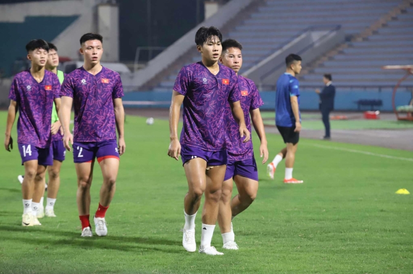 Trực tiếp U17 Việt Nam vs U17 Kyrgyzstan: HLV Brazil tung đội hình mạnh 546364