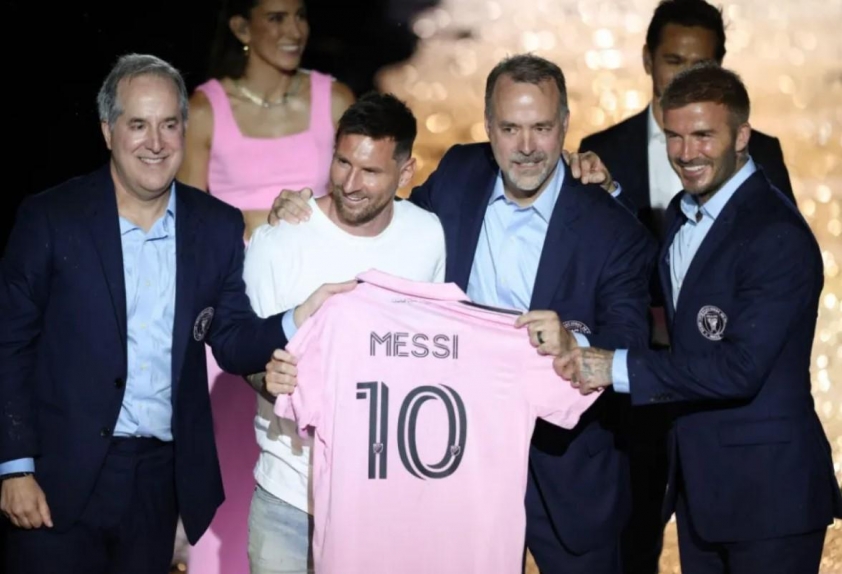 Beckham 'thay máu' Inter Miami: Sa thải bạn thân, quyết mua Messi-545651