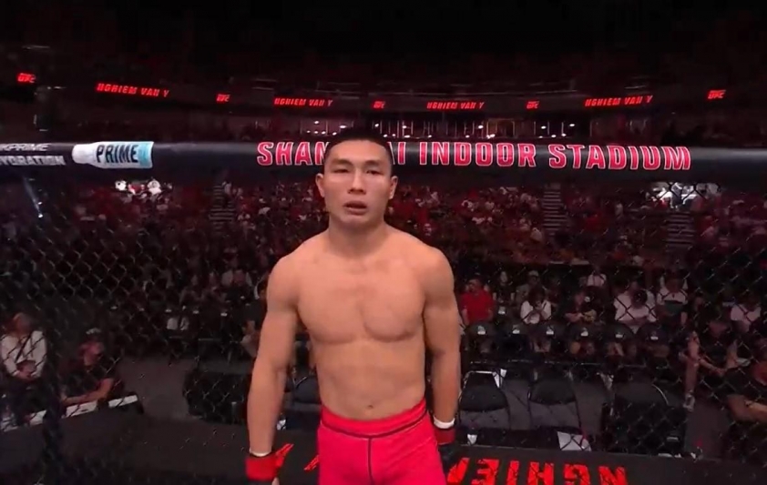 Trực tiếp Road to UFC: Nghiêm Văn Ý vs Lawrence Lui: Chuẩn bị ra sân 690092
