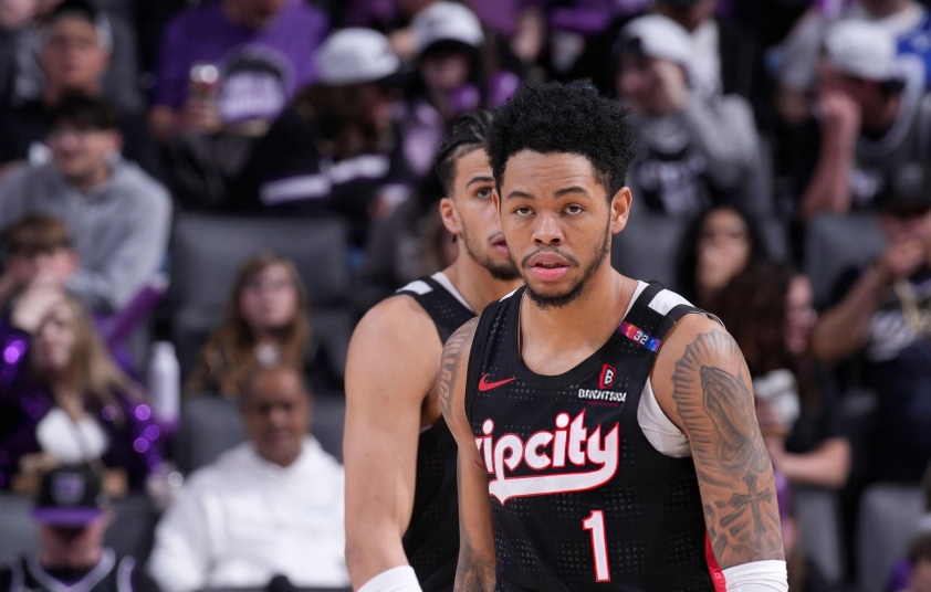 Ngôi sao ném rổ hàng đầu NBA gia nhập Boston Celtics 654894