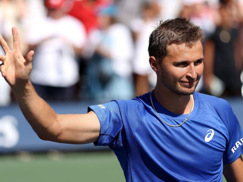 Tay vợt hạng 435 thế giới lọt vòng 3 US Open 2025-694283